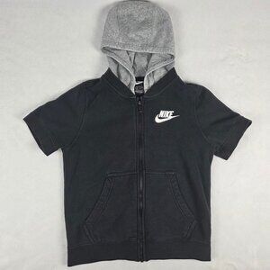 Nike boys sportswear black short sleeve club hoodie Size Small